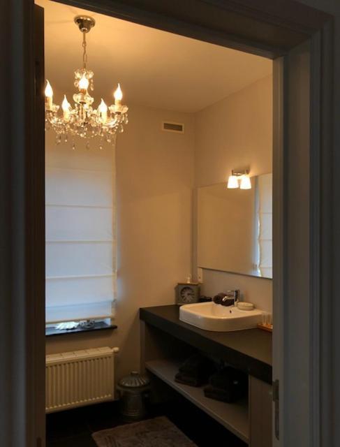 Bed & Breakfast 'southfield': Stylish&quiet In Brugge